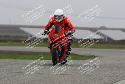 media/Nov-29-2025-TrackDaz (Sat) [[10ae2d9bce]]/C Group/Session 4 (Wheelie Bump)/